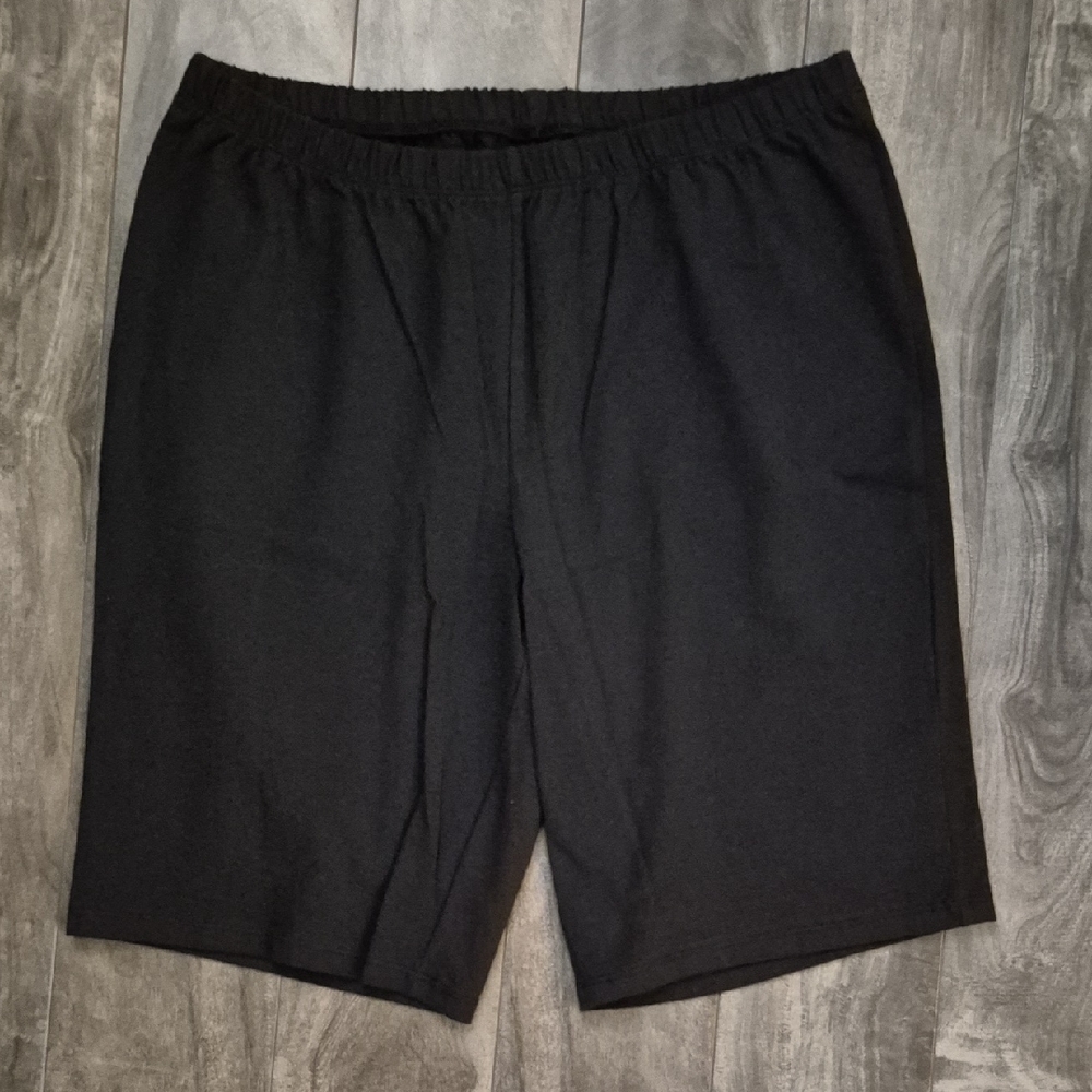 NWOT 1X Ladies Just My Size Bicycle Style Shorts